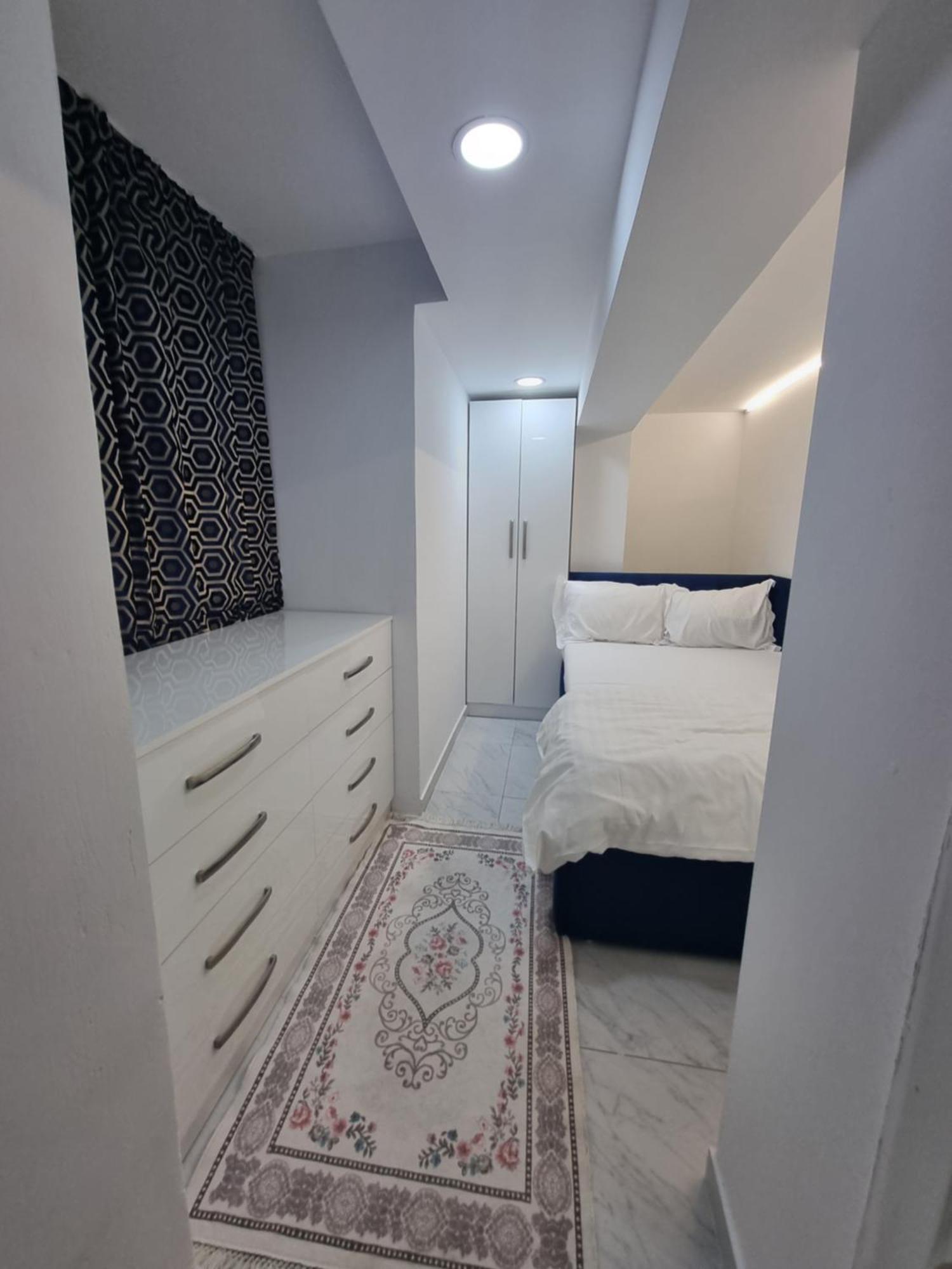 Mon Prive Apartment Tirana Habitación foto